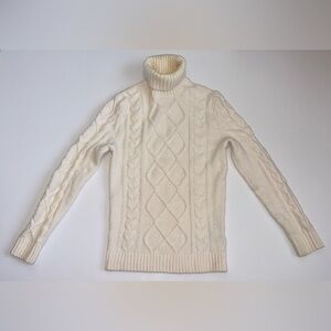 Abercrombie & Fitch Ivory Knit Sweater